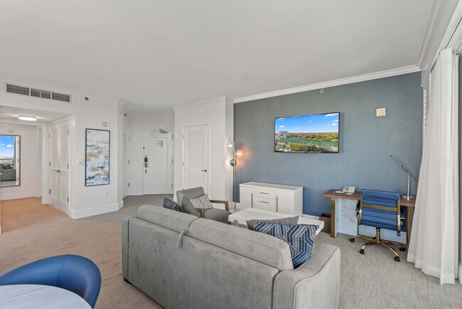 Foto del edificio - 4441 Collins Ave