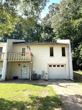 Building Photo - 236 Goshen Ln