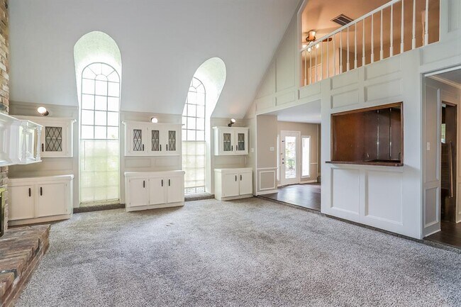 Foto del edificio - 6511 Misty Springs Ln