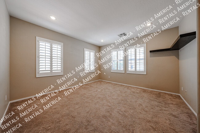 Building Photo - 14977 W Charter Oak Rd