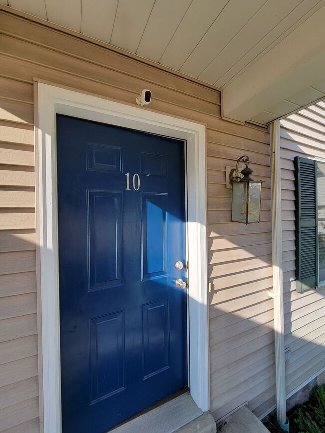 Building Photo - 4Bed/3.5Bath Townhouse in Med Center Area ...