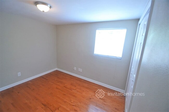 Building Photo - 14901 Winterwind Dr