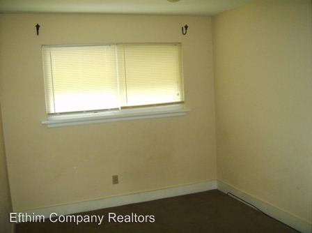 Building Photo - 9576 Pagewood Ave