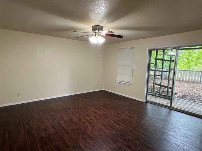 Building Photo - 14508 Thunderhead Rd