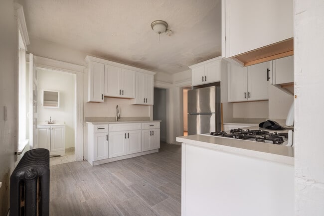 Building Photo - 55 Myrtle Ave