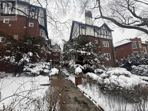 Building Photo - 315 Lonsdale Rd