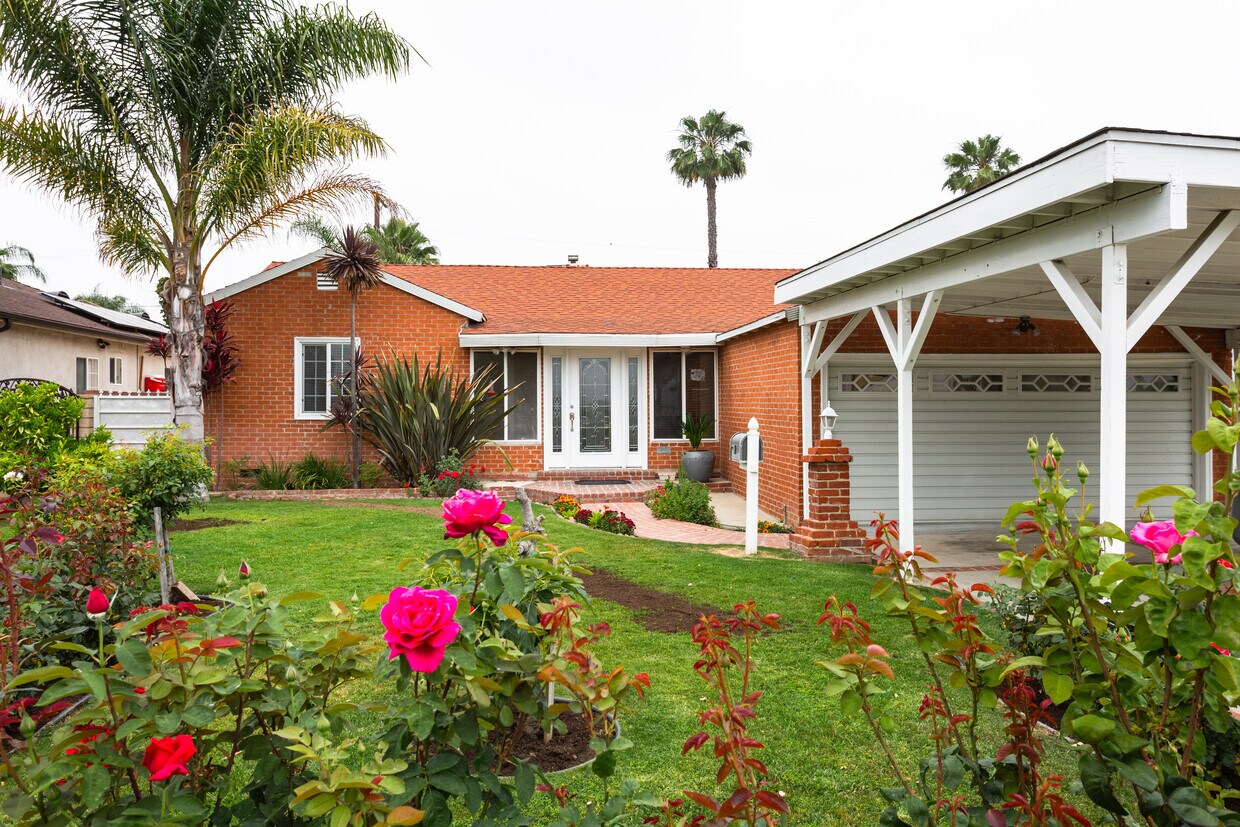 Foto principal - 12737 Hatteras Street