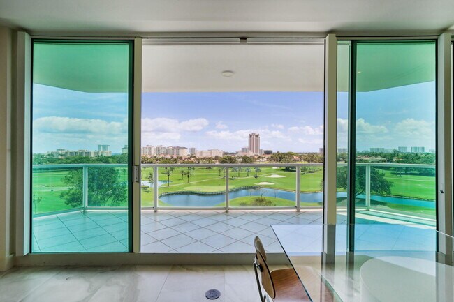 Foto del edificio - 500 SE Mizner Blvd