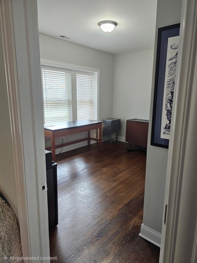 Foto del edificio - 2105-07 N Lawndale Ave
