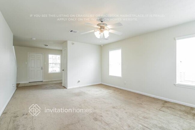 Foto del edificio - 5943 Brenwood Trails Ln