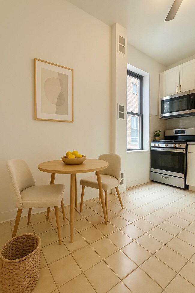 Building Photo - 6601 Broadway