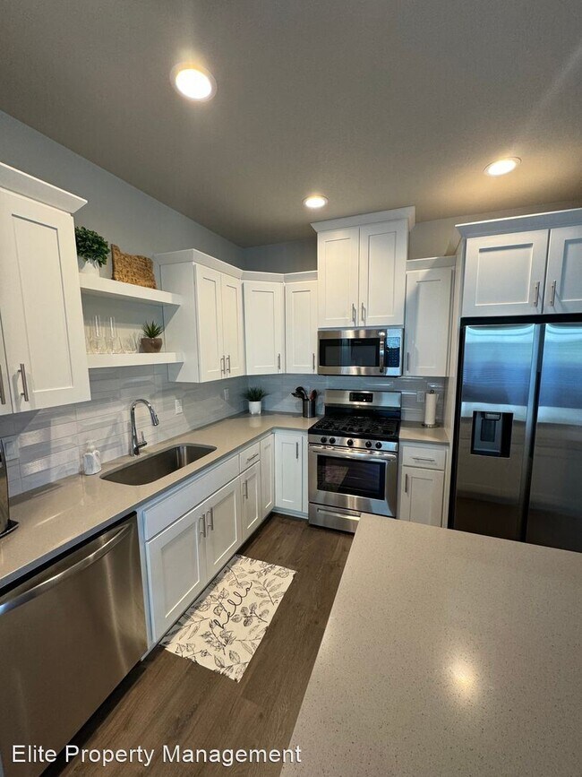 Foto del edificio - 3 br, 2.5 bath House - 5209 NW Torchcrest Pl.