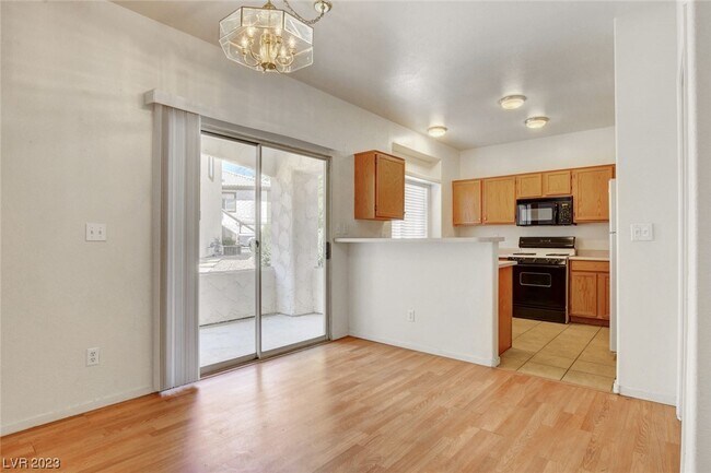 Building Photo - 6904 Indian Chief Dr