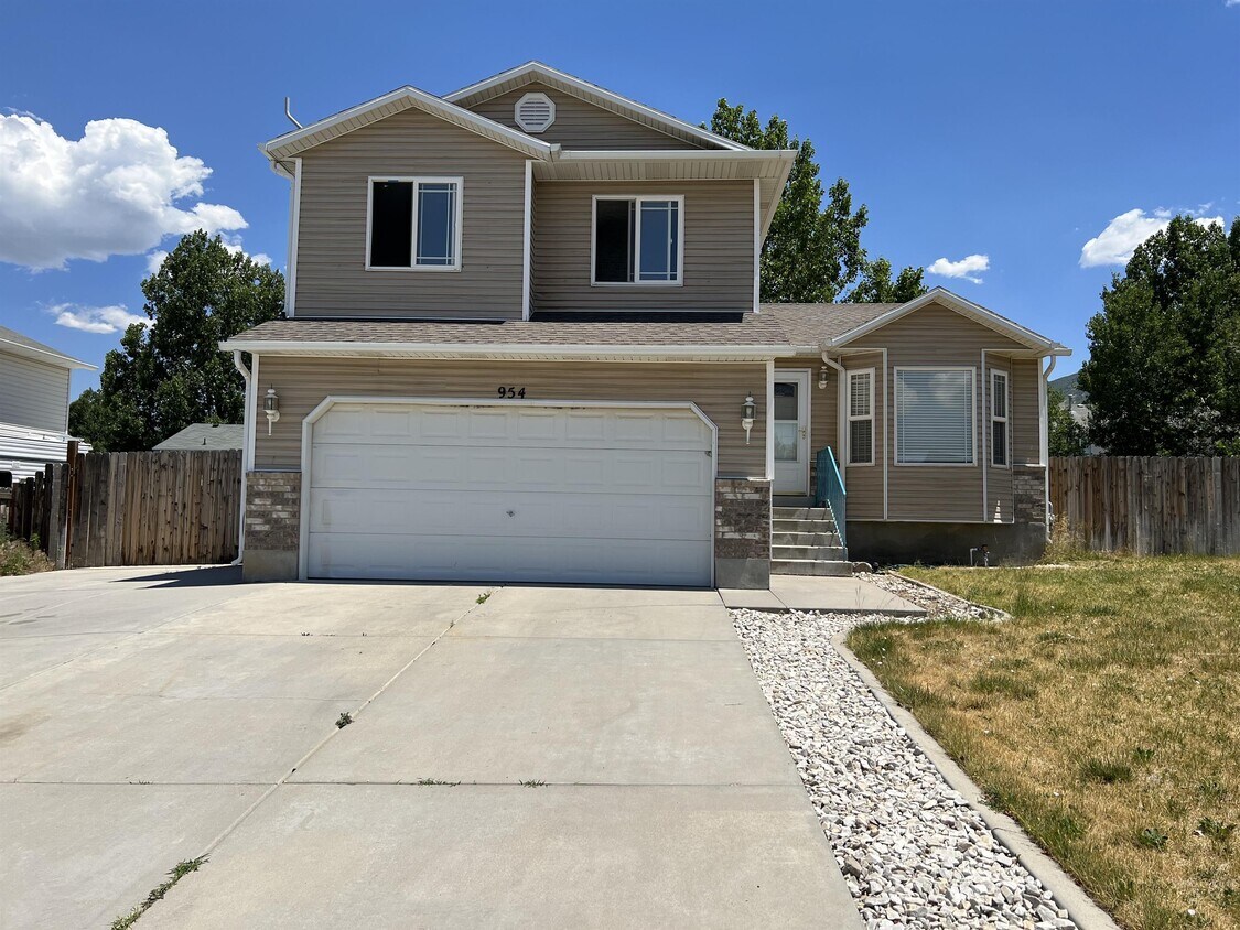 954 1300 E, Tooele, UT 84074 House for Rent in Tooele, UT