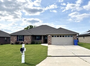 Building Photo - 4213 Dairy Farm Rd