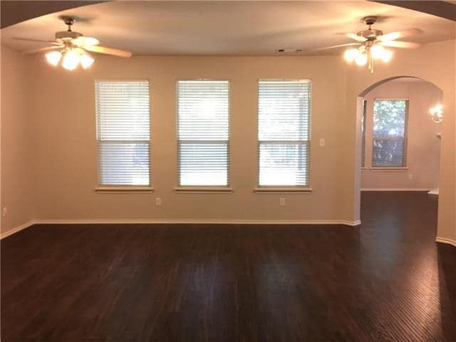 Building Photo - 8004 Ranchvale Ln