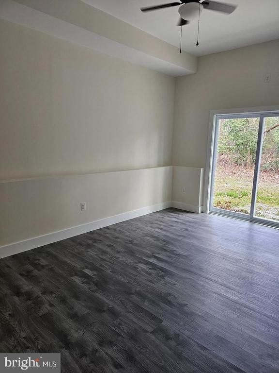 Foto del edificio - 20429 Harbeson Rd