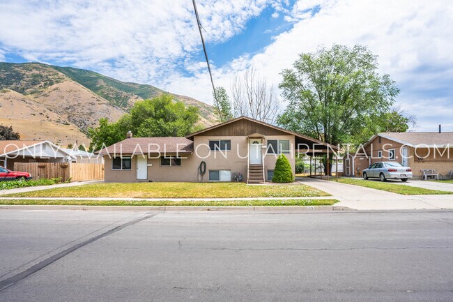 Foto del edificio - 39 S 860 E