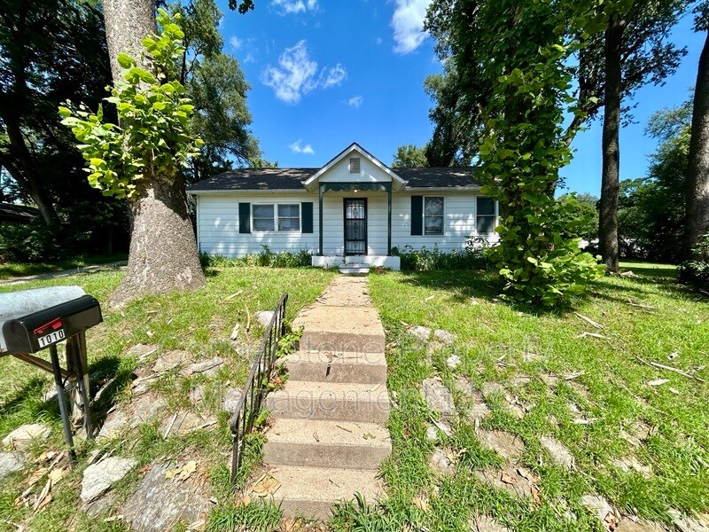 Foto principal - 1010 Maple St