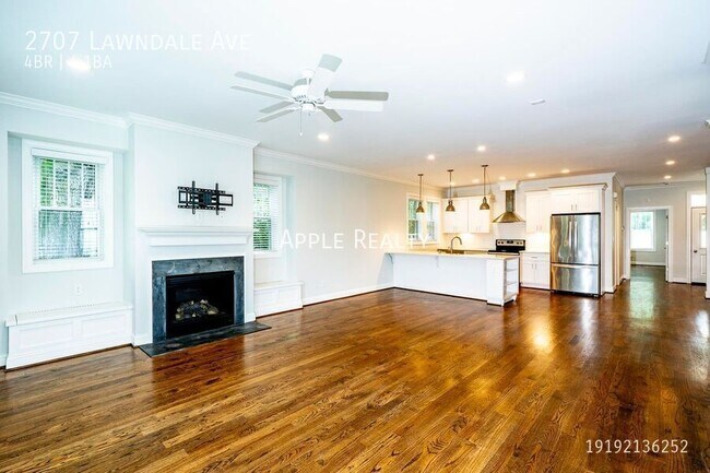 Building Photo - 2707 Lawndale Ave