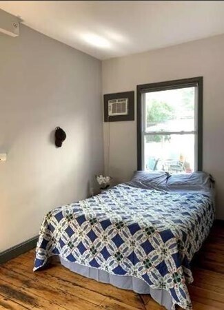 Foto del edificio - 140 Trenton St