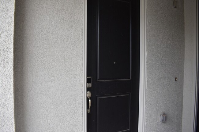 Foto del edificio - 8168 Oxbow Lndg Lp