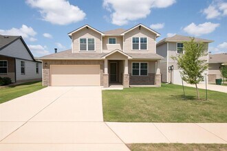 Building Photo - 125 Big Sandy Creek Dr