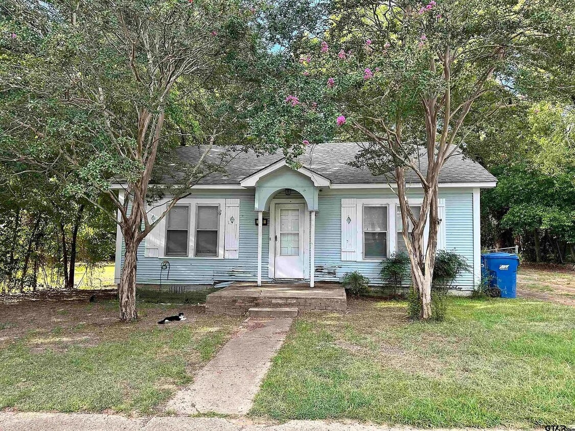 Primary Photo - 2 Bedroom 1 Bath Home for Rent!!