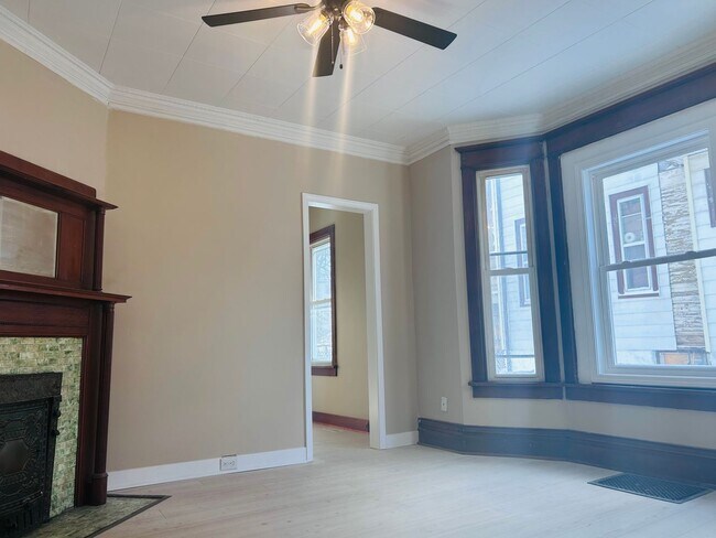 Foto del edificio - 440 Winona St