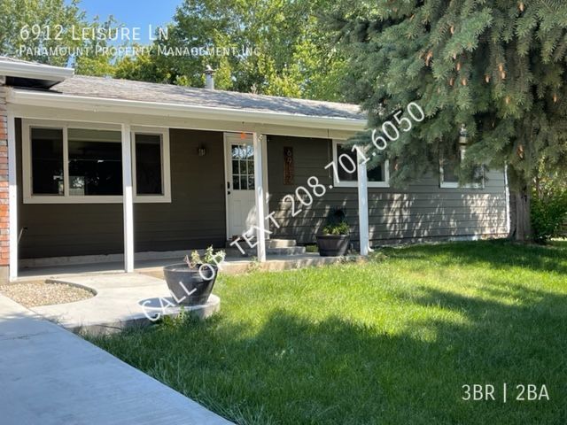 Primary Photo - 3 Bedroom home with awesome floor plan!