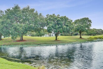 Building Photo - 9460 Poinciana Pl