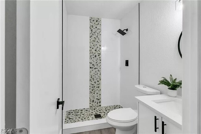 Foto del edificio - 1675 Temple Terrace