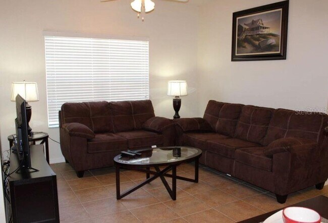 Foto del edificio - 2746 Oakwater Dr