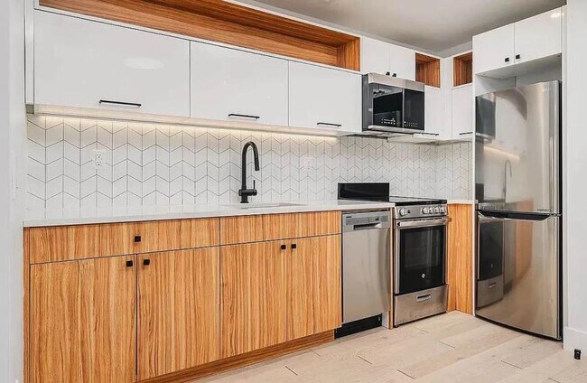 Building Photo - 2 bedroom in New York NY 10027