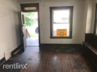 Building Photo - 3 br, 1 bath House - 416 East Arcadia Avenue