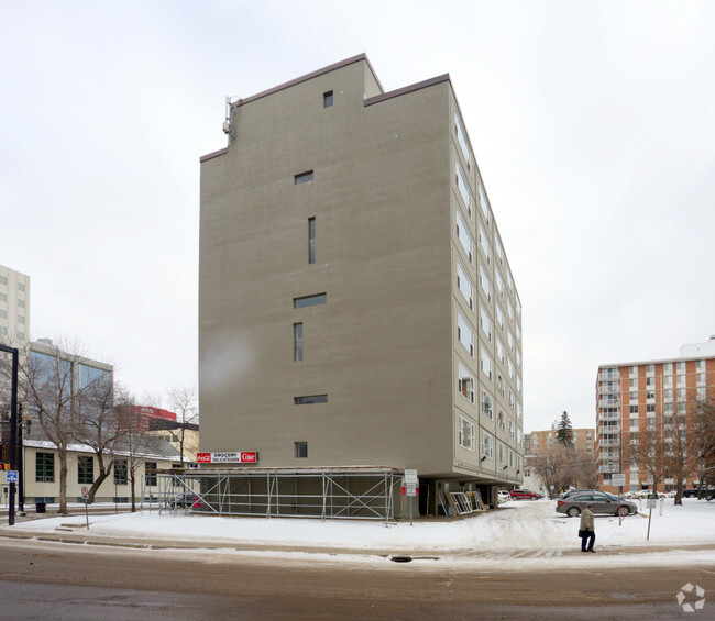 Photo du bâtiment - Townehouse Apartments