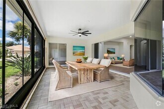 Building Photo - 11001 Sea Tropic Ln