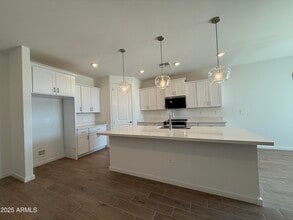 Building Photo - 24433 Grenadine Rd