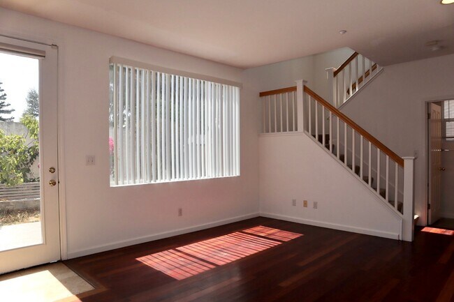 Foto del edificio - FRESH & BRIGHT 3 BEDROOM GEM IN PRIME LOCA...
