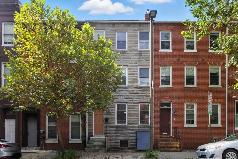Foto principal - 877 W Lombard St