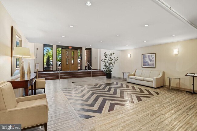 Foto del edificio - 1001 26th St NW