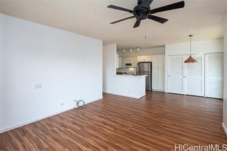 Building Photo - 91-525-525 Puamaeole St