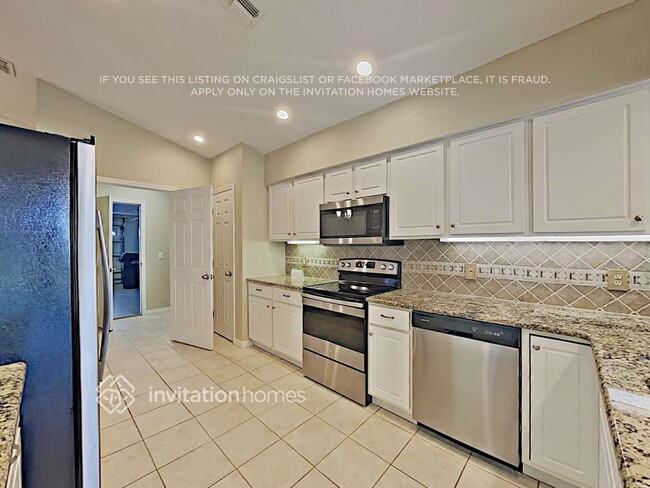 Foto del edificio - 3022 Westmoreland Dr