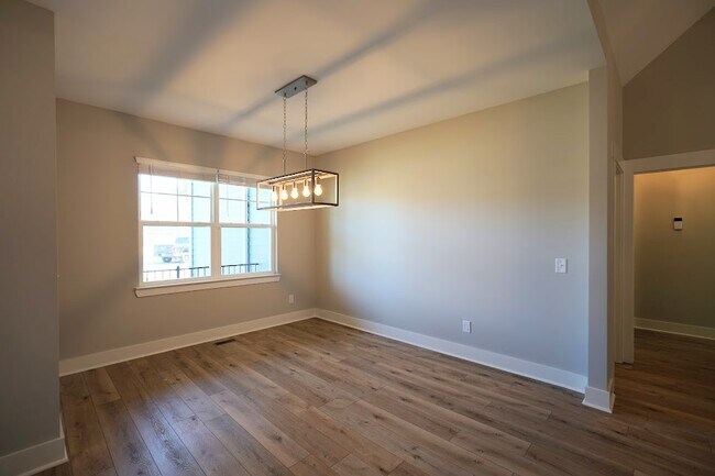 Building Photo - 1171 Melvin Dr