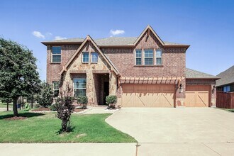 Building Photo - 14286 Winecup Dr