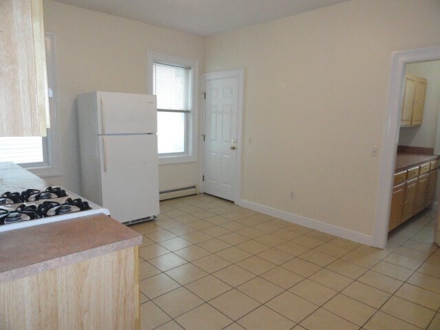 Foto del edificio - 32 Rockland Ave