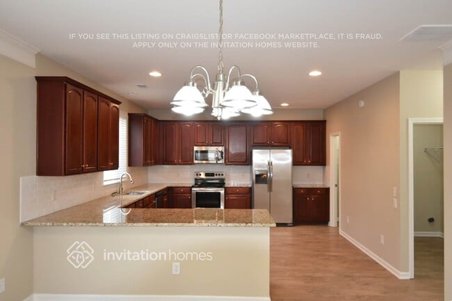 Foto del edificio - 335 Yellow Iris Rd SE