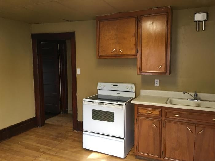 Foto principal - 929 Mather St