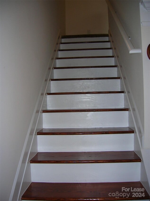 Foto del edificio - 8724 Arbor Creek Dr