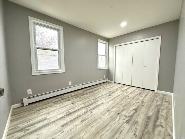 Building Photo - 9108 Avenue N